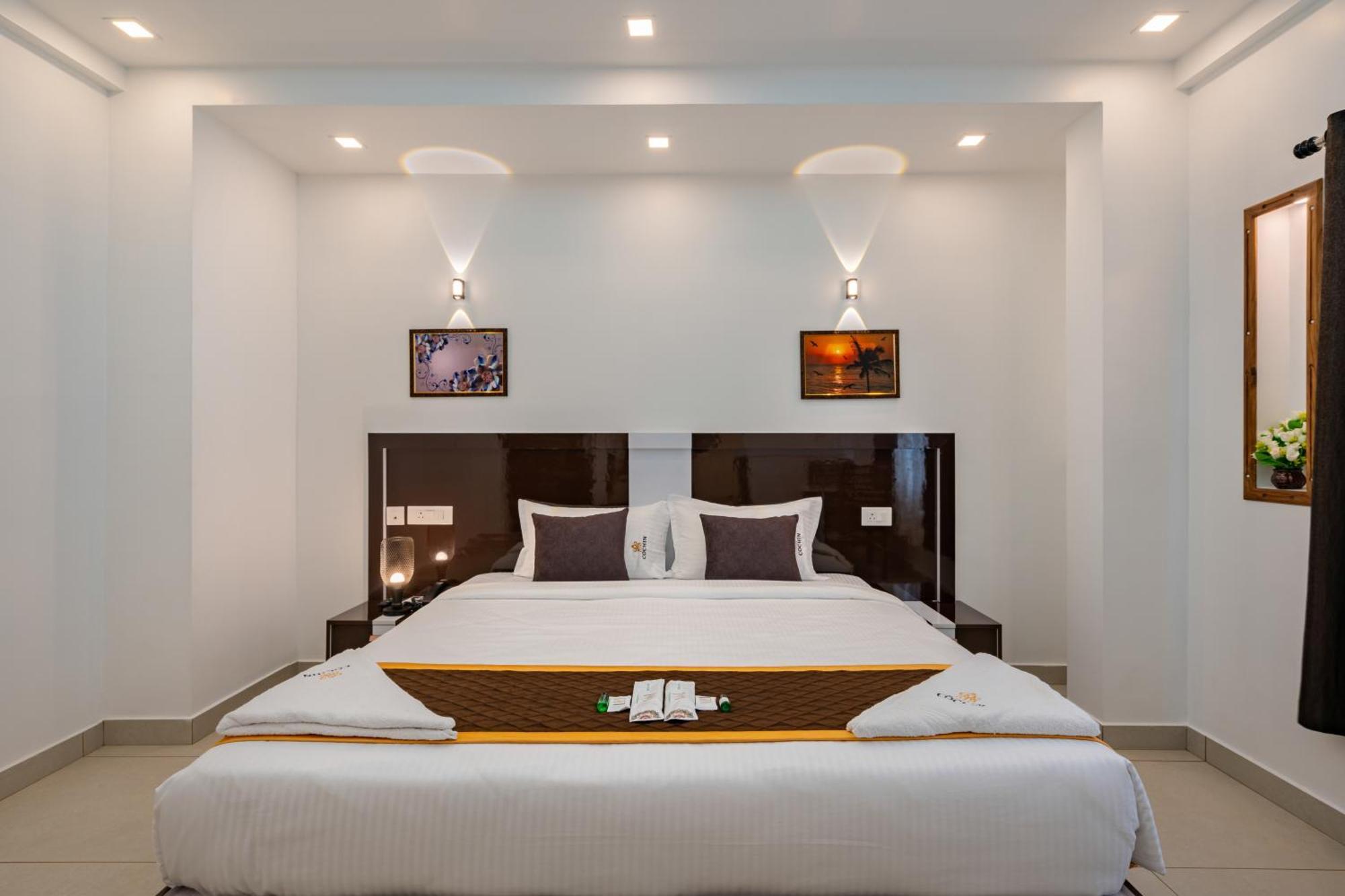 Cochin Airport Hotel Kochi Eksteriør bilde